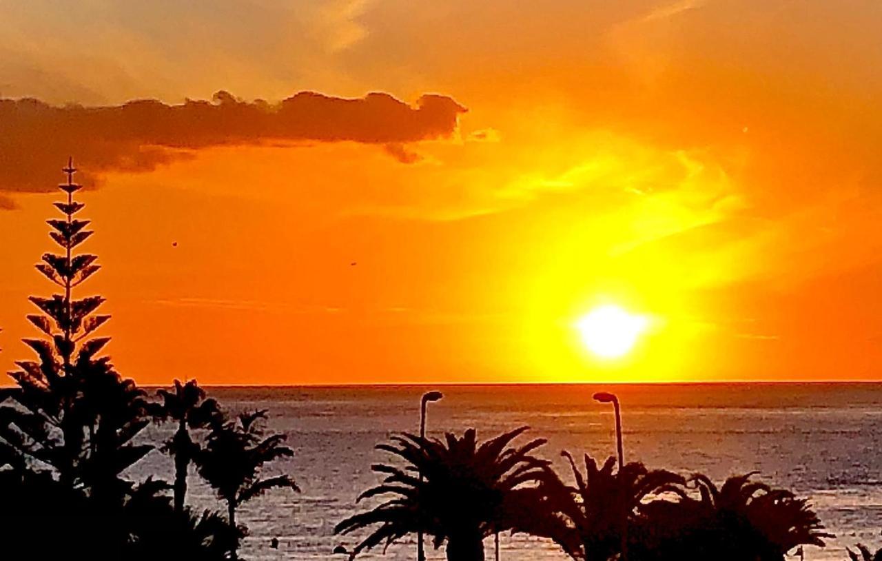 פלאייה דה לאס אמריקס Sunset Over The Sea מראה חיצוני תמונה