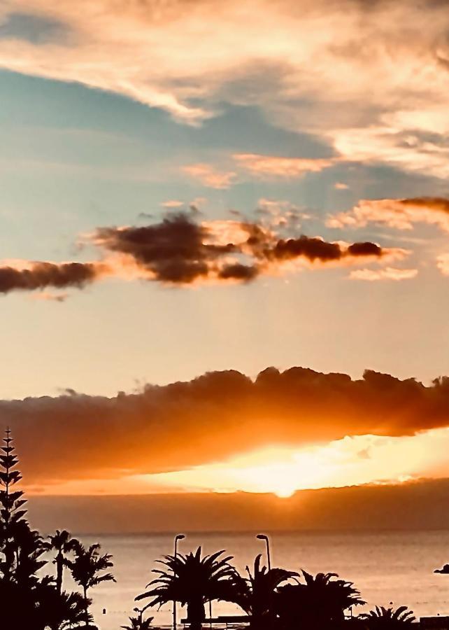 פלאייה דה לאס אמריקס Sunset Over The Sea מראה חיצוני תמונה