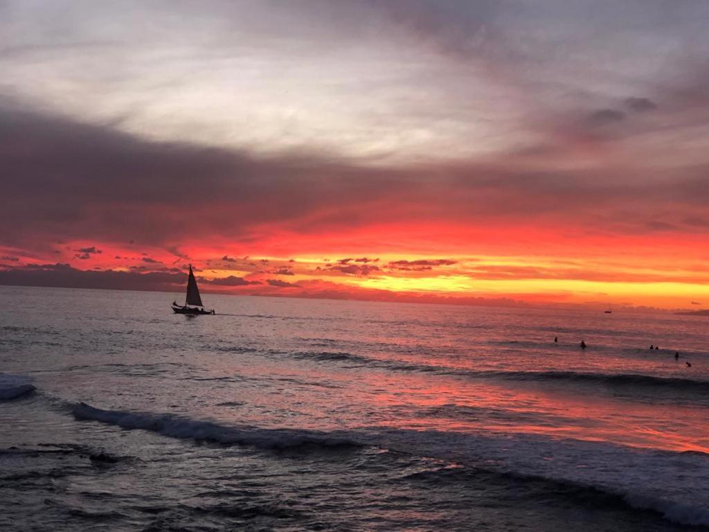 פלאייה דה לאס אמריקס Sunset Over The Sea מראה חיצוני תמונה